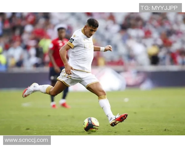 马赛与蒙彼利埃激战正酣谁将赢得法甲巅峰对决的荣耀